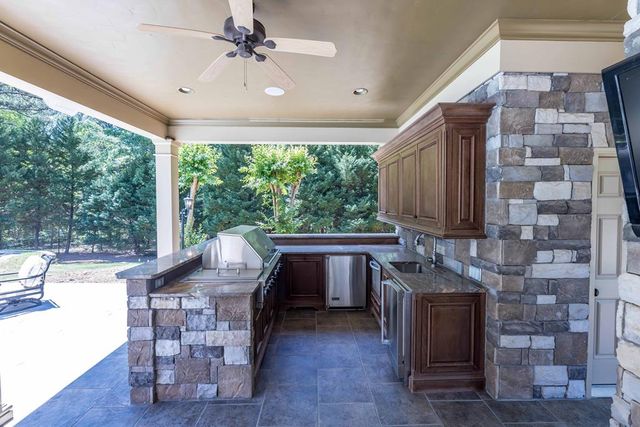 7555 River Crest Drive, Columbus, GA 31904