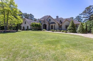 7555 River Crest Drive, Columbus, GA 31904