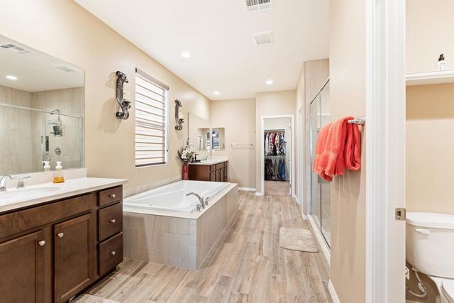 51862 Via Crespi, La Quinta, CA 92253