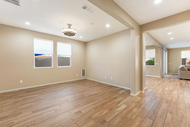 51862 Via Crespi, La Quinta, CA 92253