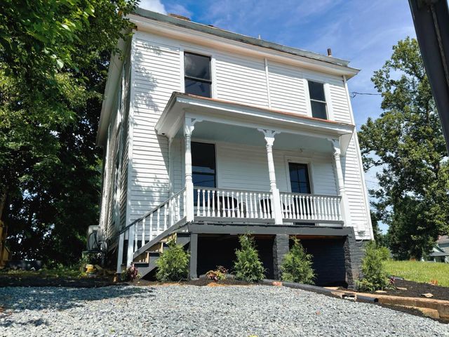 850 Rivermont Avenue, Lynchburg, VA 24504
