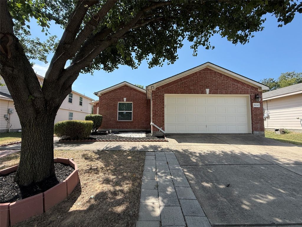 8614 Mountain Bluff, Dallas, TX 75227