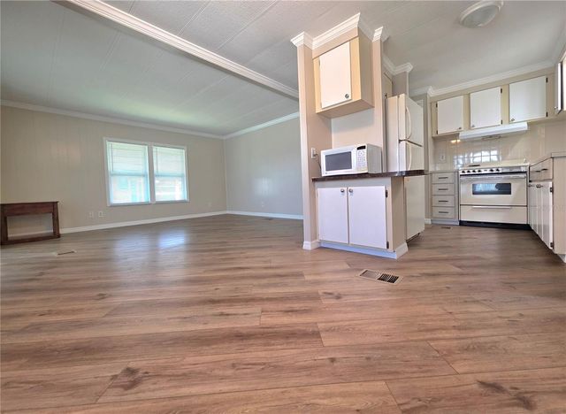 36801 CAMELIA COURT, Zephyrhills, FL 33542