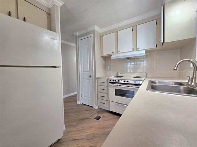 36801 CAMELIA COURT, Zephyrhills, FL 33542