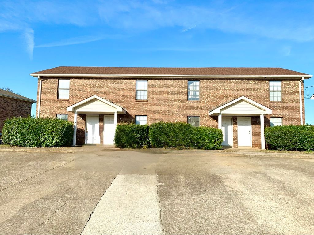 359 Peabody Dr Apt 4, Clarksville, TN 37042