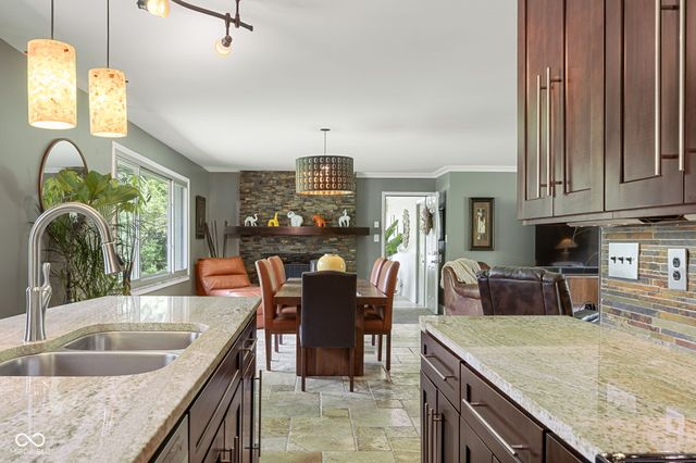 7050 Allisonville Road, Indianapolis, IN 46220