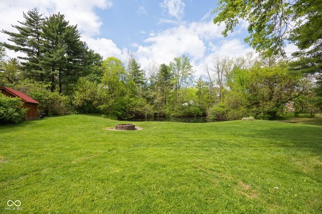 7050 Allisonville Road, Indianapolis, IN 46220