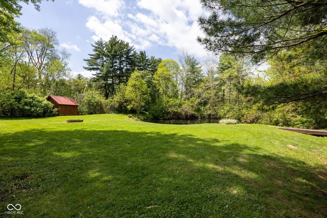 7050 Allisonville Road, Indianapolis, IN 46220