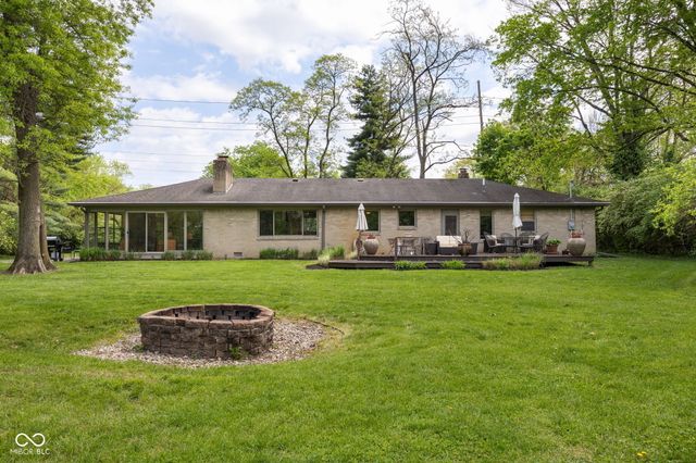 7050 Allisonville Road, Indianapolis, IN 46220