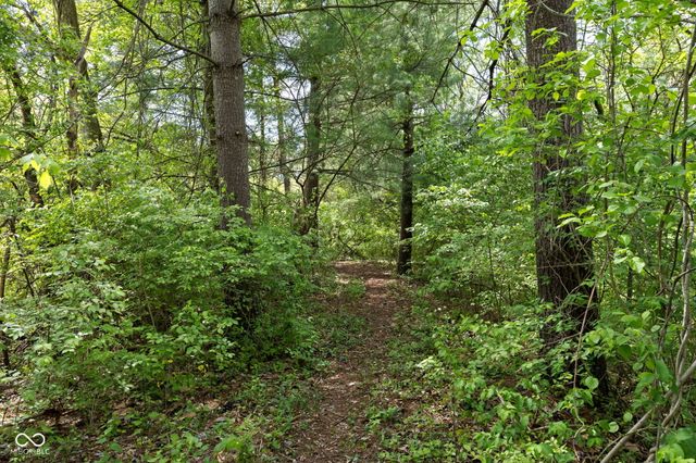 7050 Allisonville Road, Indianapolis, IN 46220