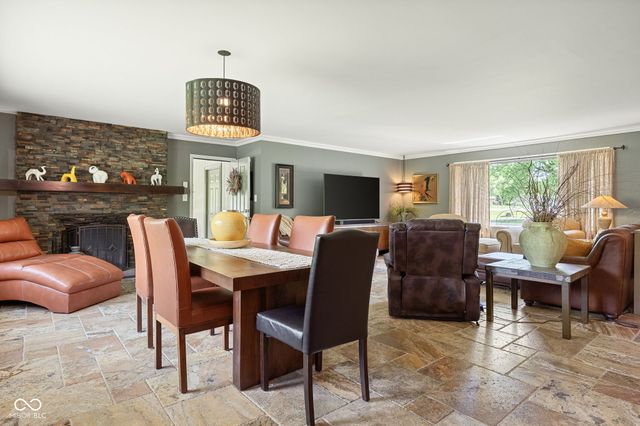 7050 Allisonville Road, Indianapolis, IN 46220