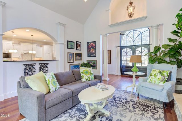 2032 Silverleaf Drive, Youngsville, NC 27596