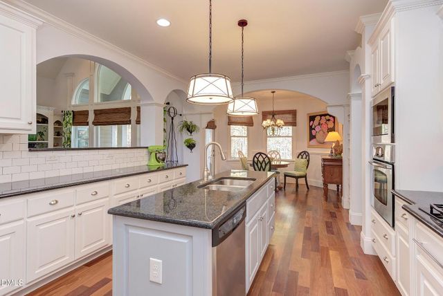 2032 Silverleaf Drive, Youngsville, NC 27596