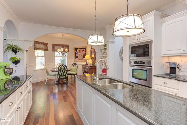 2032 Silverleaf Drive, Youngsville, NC 27596