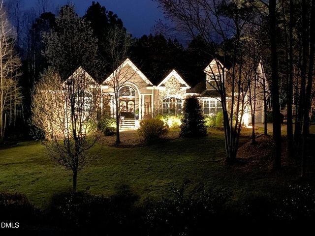 2032 Silverleaf Drive, Youngsville, NC 27596