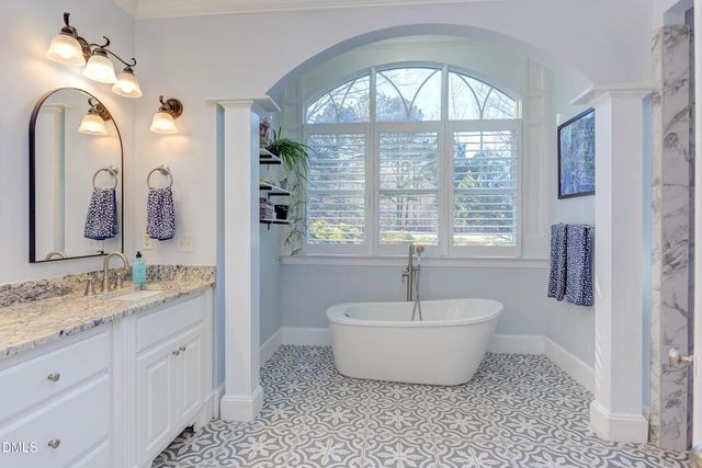 2032 Silverleaf Drive, Youngsville, NC 27596