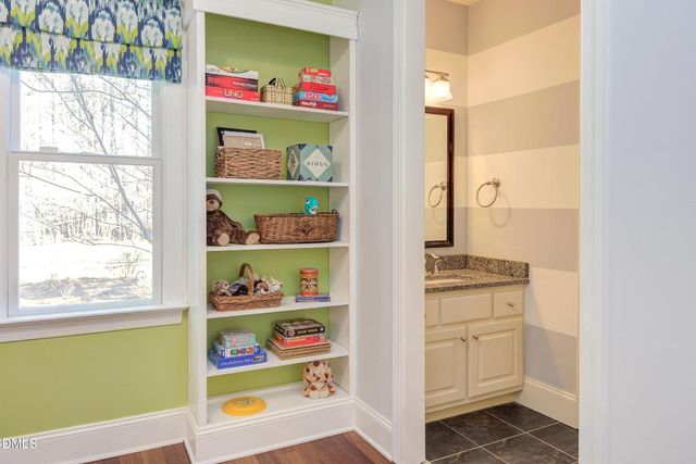 2032 Silverleaf Drive, Youngsville, NC 27596