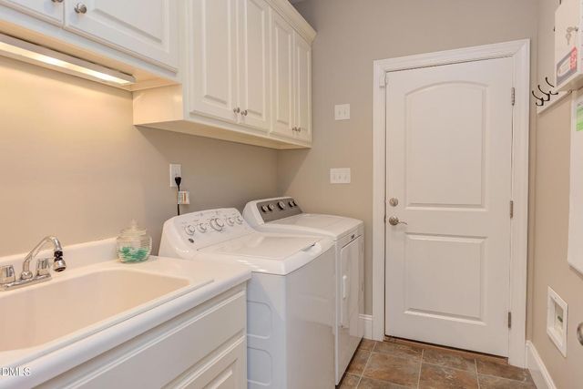 2032 Silverleaf Drive, Youngsville, NC 27596