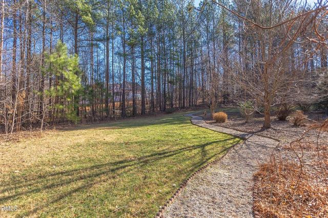 2032 Silverleaf Drive, Youngsville, NC 27596