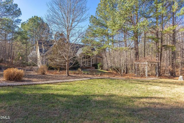 2032 Silverleaf Drive, Youngsville, NC 27596
