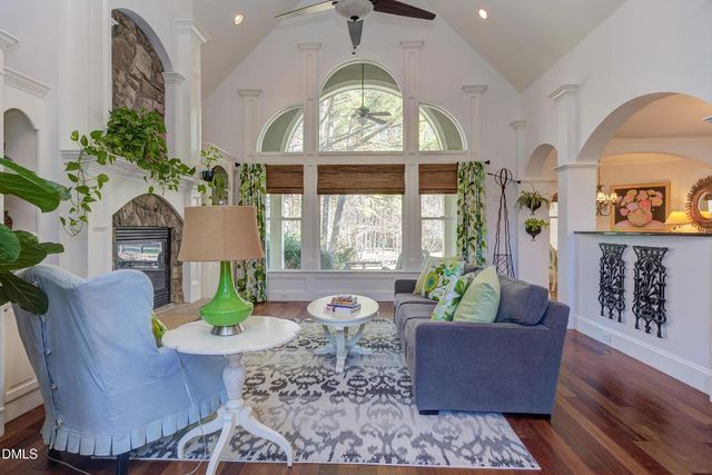 2032 Silverleaf Drive, Youngsville, NC 27596