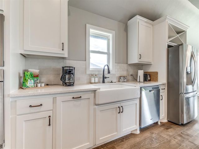 14542 Fox Lair Lane, Edmond, OK 73025