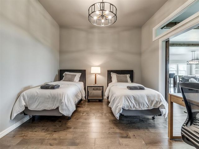 14542 Fox Lair Lane, Edmond, OK 73025