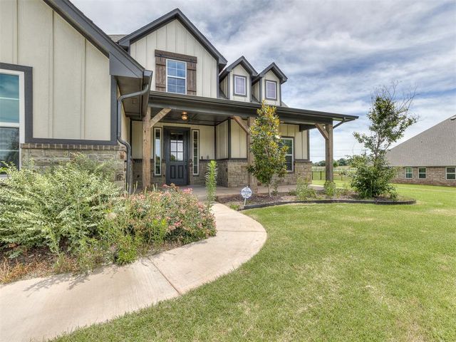 14542 Fox Lair Lane, Edmond, OK 73025