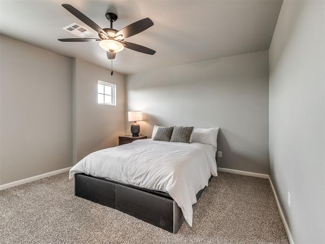 14542 Fox Lair Lane, Edmond, OK 73025