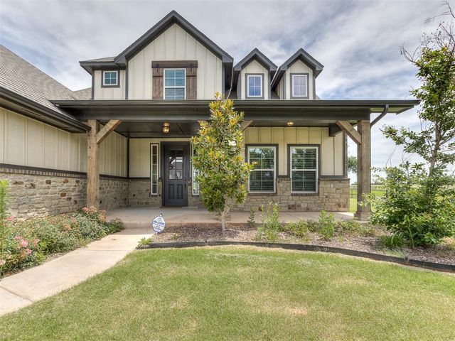 14542 Fox Lair Lane, Edmond, OK 73025