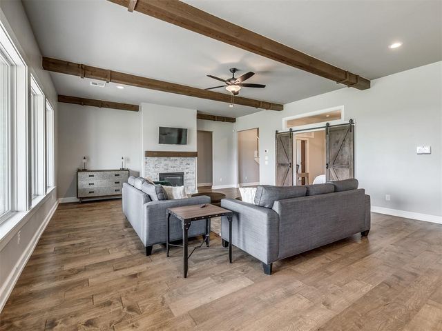 14542 Fox Lair Lane, Edmond, OK 73025