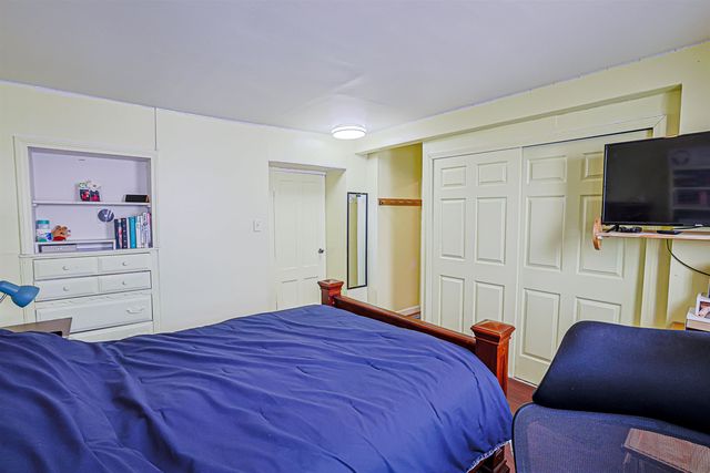 15 Harvard Street, Nashua, NH 03060