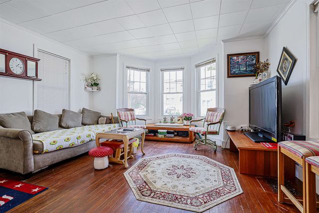 15 Harvard Street, Nashua, NH 03060