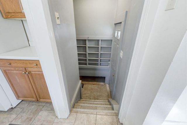 1026 Pemberton Drive, Fort Wayne, IN 46805