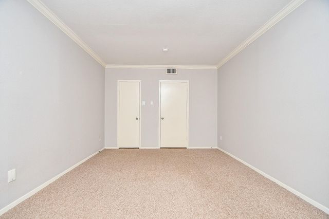 2230 S Piney Point Road 212, Houston, TX 77063