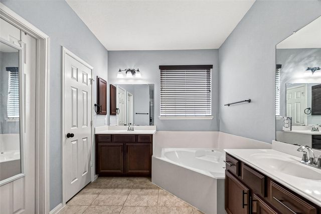 965 Shandy Way, Conroe, TX 77301