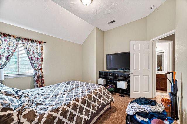 965 Shandy Way, Conroe, TX 77301