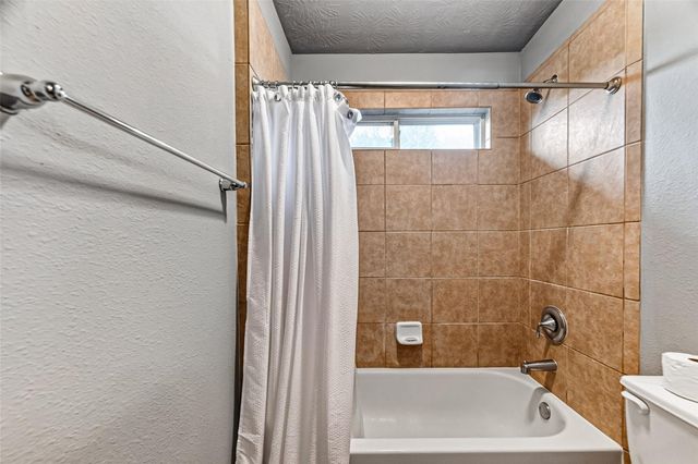 965 Shandy Way, Conroe, TX 77301