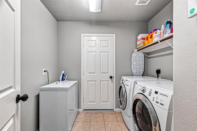965 Shandy Way, Conroe, TX 77301
