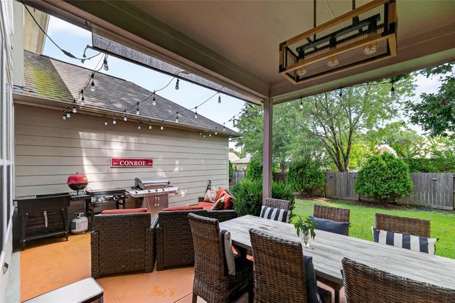 965 Shandy Way, Conroe, TX 77301