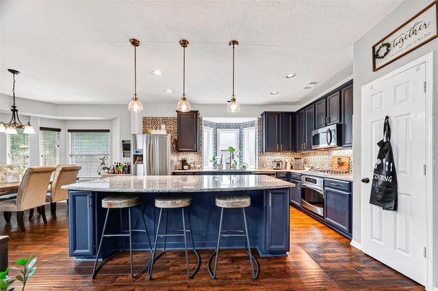 965 Shandy Way, Conroe, TX 77301