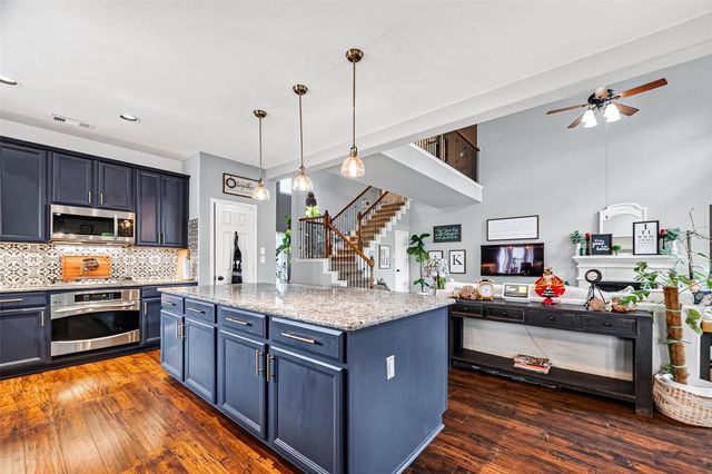965 Shandy Way, Conroe, TX 77301