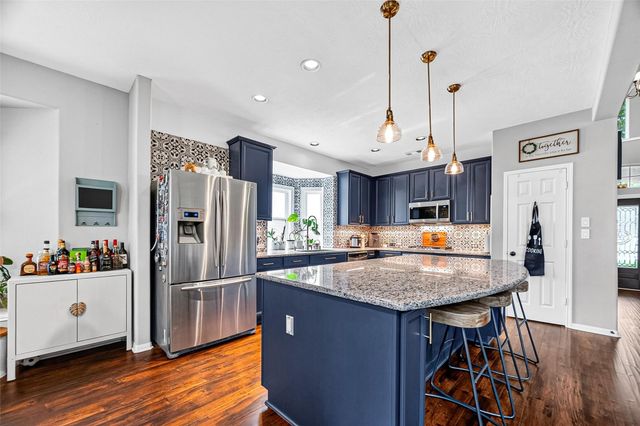 965 Shandy Way, Conroe, TX 77301