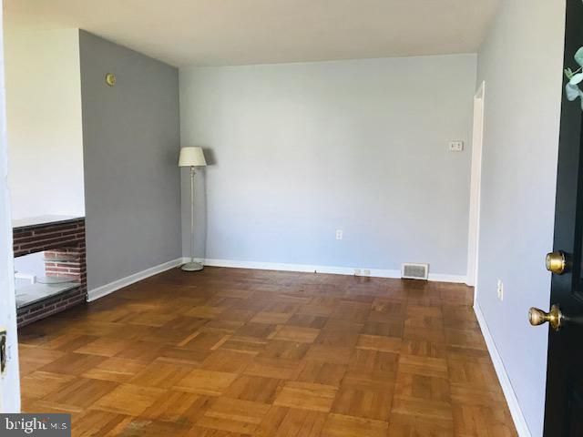 12 HOMEWOOD RD, Wilmington, DE 19803