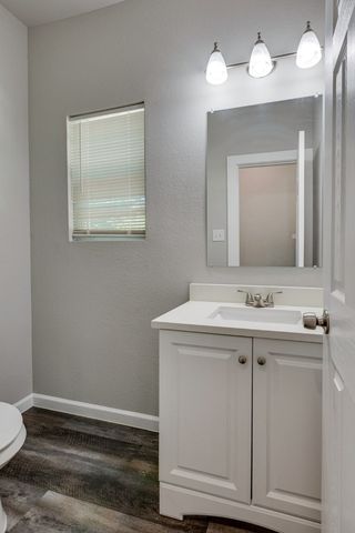 1908 Amanda Avenue, Fort Worth, TX 76105