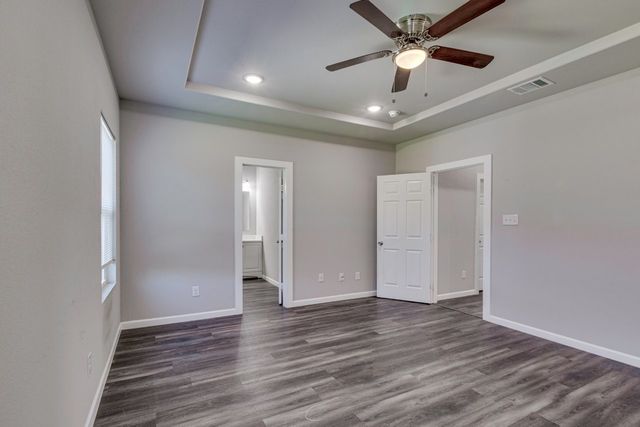 1908 Amanda Avenue, Fort Worth, TX 76105