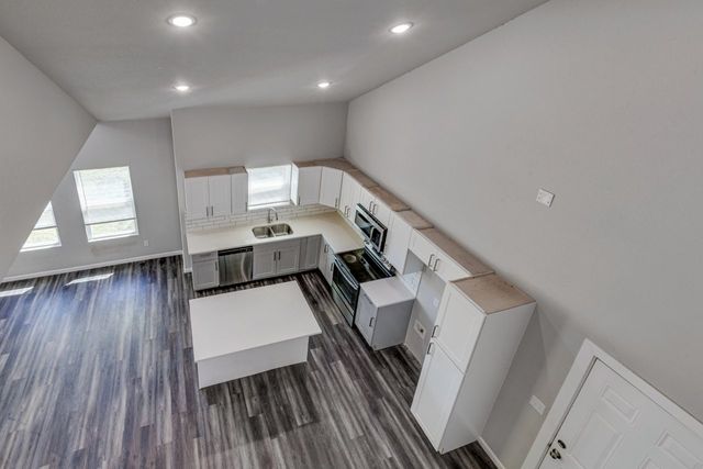 1908 Amanda Avenue, Fort Worth, TX 76105