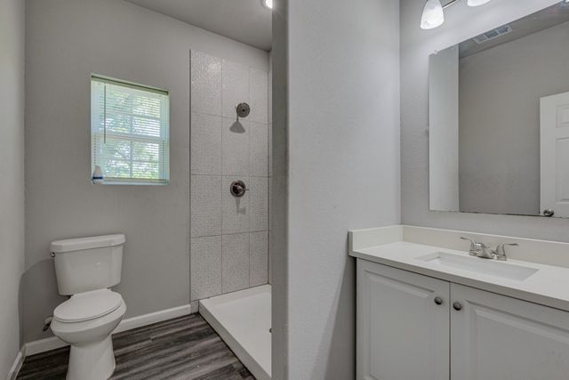 1908 Amanda Avenue, Fort Worth, TX 76105