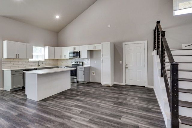 1908 Amanda Avenue, Fort Worth, TX 76105