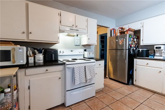 1333 Casa Verde Dr, Corpus Christi, TX 78411